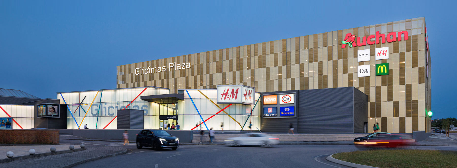 Foz Plaza
